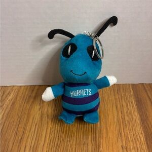 NBA Charlotte Hornets Mascot FOCO Forever Collectibles Plushie Keychain Figure